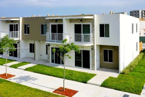 Townhouse in Homestead, Florida 4 bedrooms, 133.22 sq.m. № 1470839 - photo 1