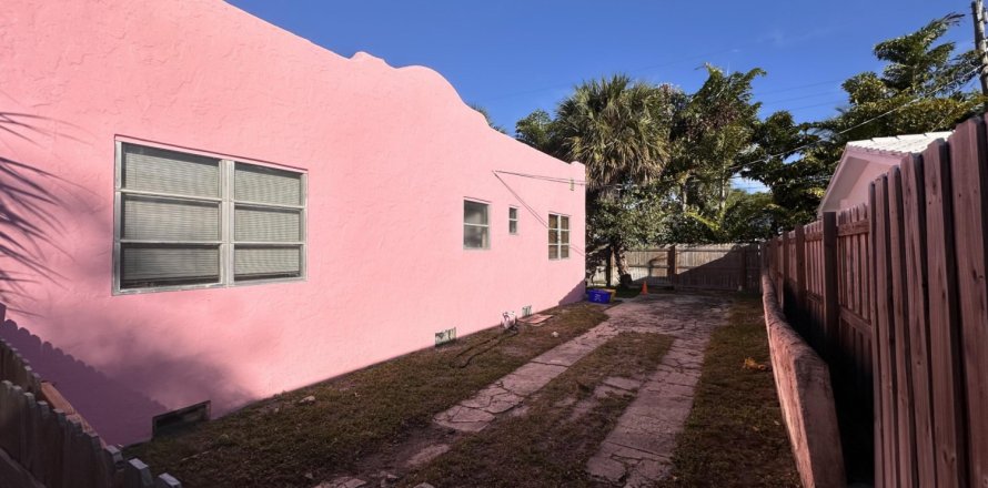 Casa en West Palm Beach, Florida 2 dormitorios, 111.11 m2 № 1009617