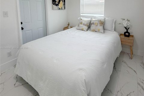 Villa ou maison à vendre à West Park, Floride: 3 chambres, 72.37 m2 № 2064791 - photo 13