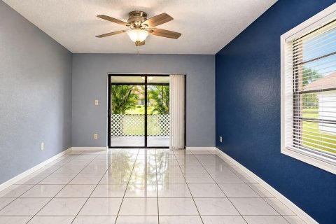 Casa en venta en West Palm Beach, Florida, 2 dormitorios, 109.62 m2 № 2412333 - foto 18