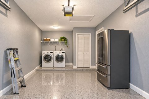 Casa en venta en West Palm Beach, Florida, 2 dormitorios, 109.62 m2 № 2412333 - foto 27