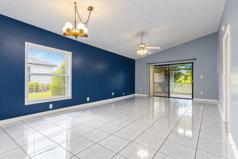 Casa en venta en West Palm Beach, Florida, 2 dormitorios, 109.62 m2 № 2412333 - foto 9