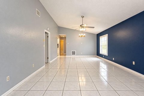 Casa en venta en West Palm Beach, Florida, 2 dormitorios, 109.62 m2 № 2412333 - foto 8