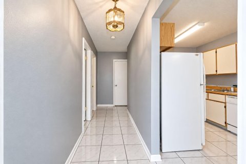 Casa en venta en West Palm Beach, Florida, 2 dormitorios, 109.62 m2 № 2412333 - foto 10