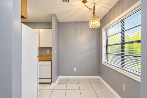 Casa en venta en West Palm Beach, Florida, 2 dormitorios, 109.62 m2 № 2412333 - foto 14