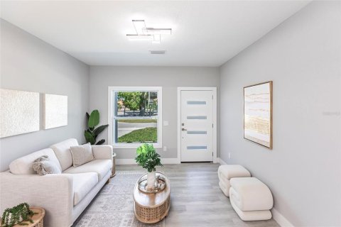 Villa ou maison à vendre à Port Charlotte, Floride: 5 chambres, 213.21 m2 № 1769386 - photo 6