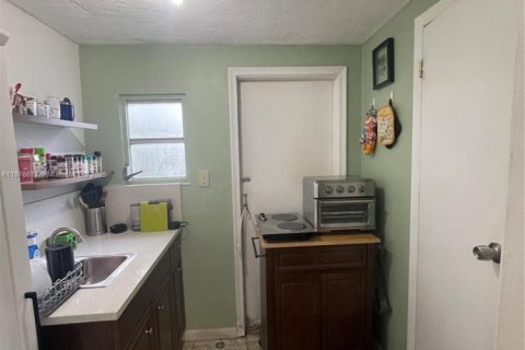 Снять в аренду виллу или дом в Майами, Флорида 29.73м2, № 1958679 - фото 9