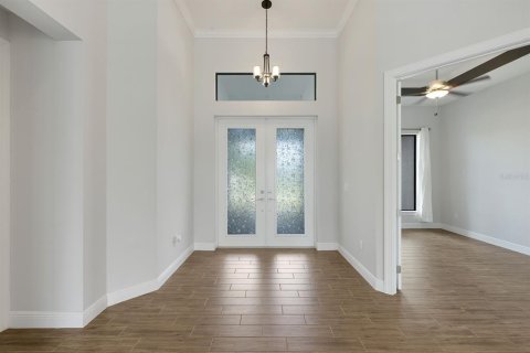 Villa ou maison à vendre à Cape Coral, Floride: 3 chambres, 186.18 m2 № 2389093 - photo 12