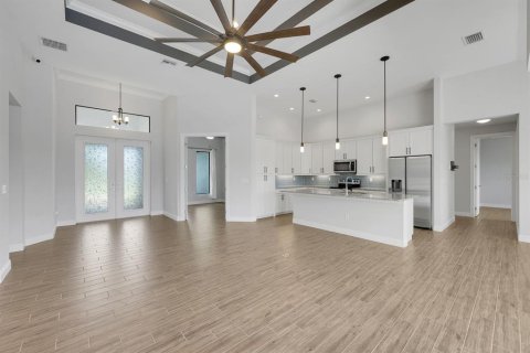Villa ou maison à vendre à Cape Coral, Floride: 3 chambres, 186.18 m2 № 2389093 - photo 14