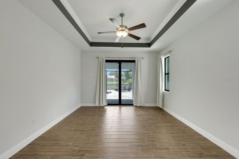 Villa ou maison à vendre à Cape Coral, Floride: 3 chambres, 186.18 m2 № 2389093 - photo 24