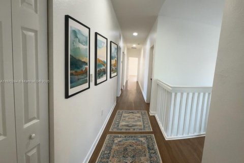 Casa en alquiler en Homestead, Florida, 5 dormitorios, 271.65 m2 № 1921495 - foto 14