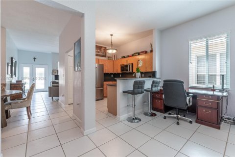 Casa en venta en Davie, Florida, 3 dormitorios, 152.27 m2 № 1982652 - foto 11