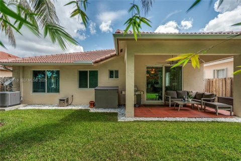Casa en venta en Davie, Florida, 3 dormitorios, 152.27 m2 № 1982652 - foto 24