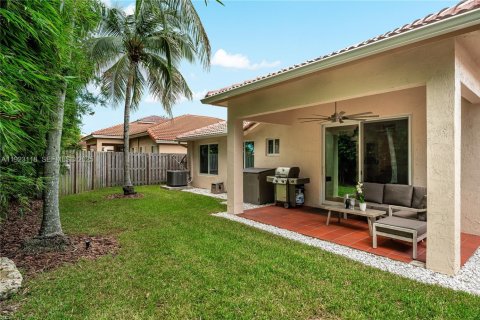 Casa en venta en Davie, Florida, 3 dormitorios, 152.27 m2 № 1982652 - foto 23