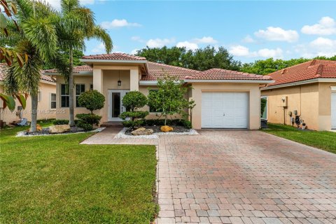 Casa en venta en Davie, Florida, 3 dormitorios, 152.27 m2 № 1982652 - foto 3