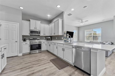 Casa en alquiler en Riverview, Florida, 3 dormitorios, 213.3 m2 № 1846579 - foto 10