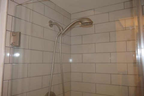 Copropriété à louer à New Port Richey, Floride: 2 chambres, 76.64 m2 № 2147698 - photo 19
