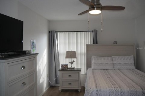 Copropriété à louer à New Port Richey, Floride: 2 chambres, 76.64 m2 № 2147698 - photo 23