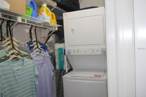 Copropriété à louer à New Port Richey, Floride: 2 chambres, 76.64 m2 № 2147698 - photo 27
