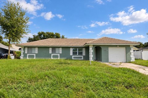 Villa ou maison à Orlando, Floride 4 chambres, 117.06 m2 № 2406464