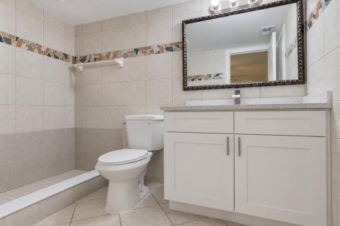 Villa ou maison à louer à Orlando, Floride: 4 chambres, 117.06 m2 № 2406464 - photo 9