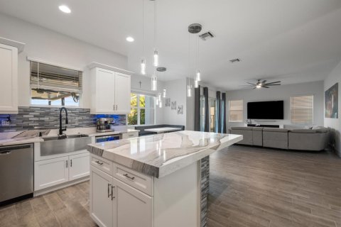 House in Westlake, Florida 5 bedrooms, 309.36 sq.m. № 2173829 - photo 30
