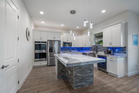 House in Westlake, Florida 5 bedrooms, 309.36 sq.m. № 2173829 - photo 5