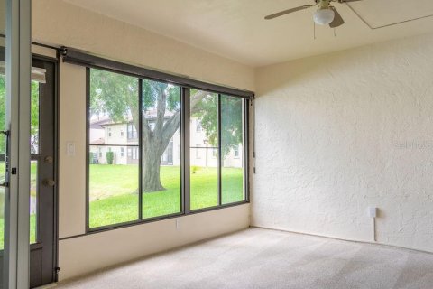 Condo in Holiday, Florida, 2 bedrooms  № 1828419 - photo 15