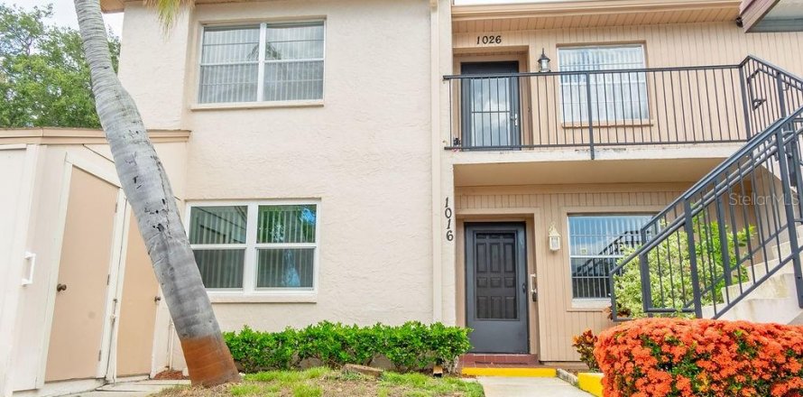 Condo in Holiday, Florida, 2 bedrooms № 1828419