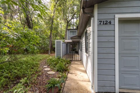 Adosado en venta en Gainesville, Florida, 2 dormitorios, 103.21 m2 № 1759831 - foto 1