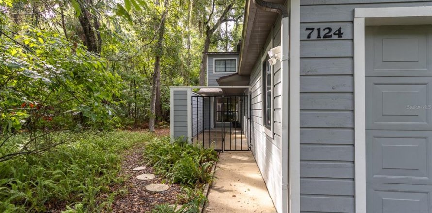 Adosado en Gainesville, Florida 2 dormitorios, 103.21 m2 № 1759831