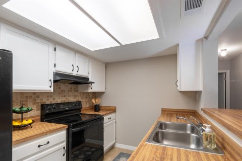Adosado en venta en Gainesville, Florida, 2 dormitorios, 103.21 m2 № 1759831 - foto 6