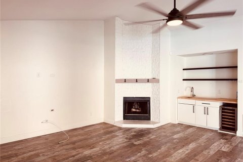 House in Orlando, Florida 3 bedrooms, 172.05 sq.m. № 1718047 - photo 8