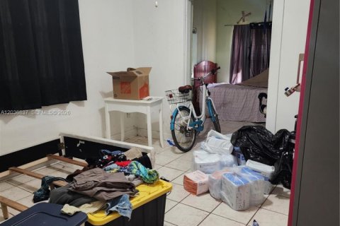 Commercial property in Miami, Florida 268.67 sq.m. № 2085484 - photo 22