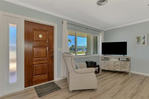 House in Englewood, Florida 3 bedrooms, 170.29 sq.m. № 1681219 - photo 18