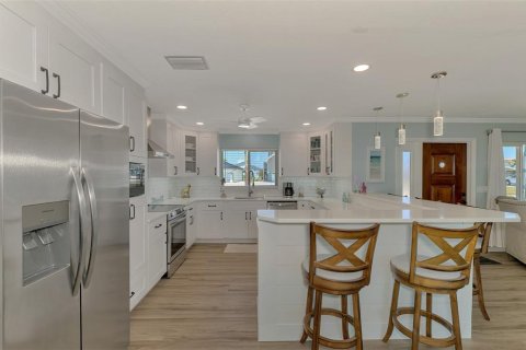 House in Englewood, Florida 3 bedrooms, 170.29 sq.m. № 1681219 - photo 29