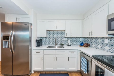 Condominio en venta en Saint Pete Beach, Florida, 2 dormitorios, 105.07 m2 № 1578422 - foto 8