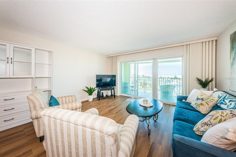 Condominio en venta en Saint Pete Beach, Florida, 2 dormitorios, 105.07 m2 № 1578422 - foto 13