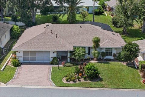 House in Leesburg, Florida 3 bedrooms, 203.36 sq.m. № 1919497 - photo 2