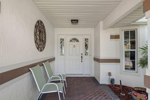 House in Leesburg, Florida 3 bedrooms, 203.36 sq.m. № 1919497 - photo 3