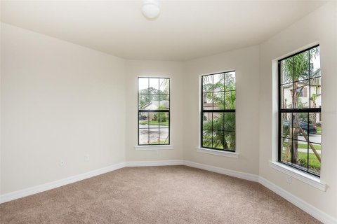 House in North Port, Florida 3 bedrooms, 153.66 sq.m. № 2225989 - photo 4