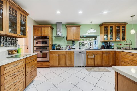 Купить виллу или дом в Хомстед, Флорида 1 комната, 262.54м2, № 1977646 - фото 9