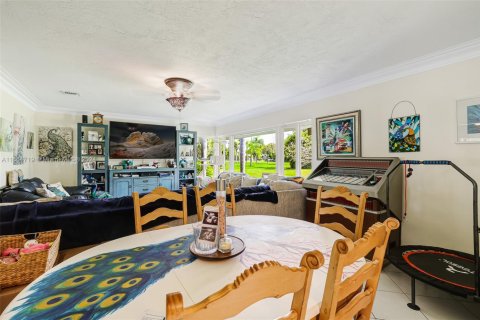 Купить виллу или дом в Хомстед, Флорида 1 комната, 262.54м2, № 1977646 - фото 13