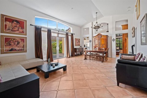 Casa en venta en Miramar, Florida, 3 dormitorios, 196.12 m2 № 1995034 - foto 7