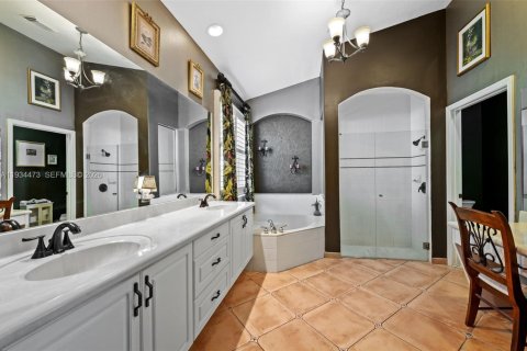 Casa en venta en Miramar, Florida, 3 dormitorios, 196.12 m2 № 1995034 - foto 18