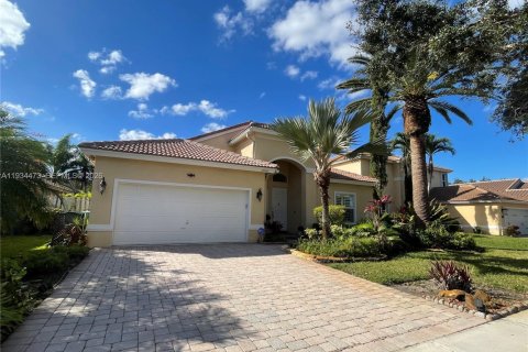 Дом в Мирамар, Флорида 3 спальни, 196.12м2 № 1995034