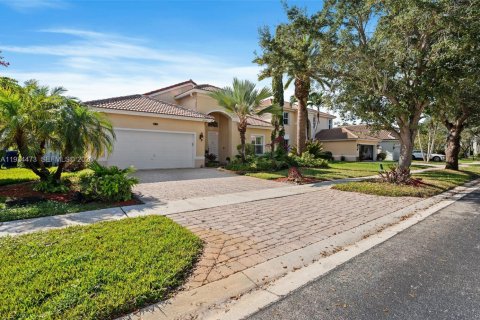 Casa en venta en Miramar, Florida, 3 dormitorios, 196.12 m2 № 1995034 - foto 5