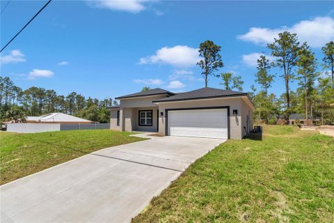Villa ou maison à vendre à Citrus Springs, Floride: 3 chambres, 142.05 m2 № 1643183 - photo 8