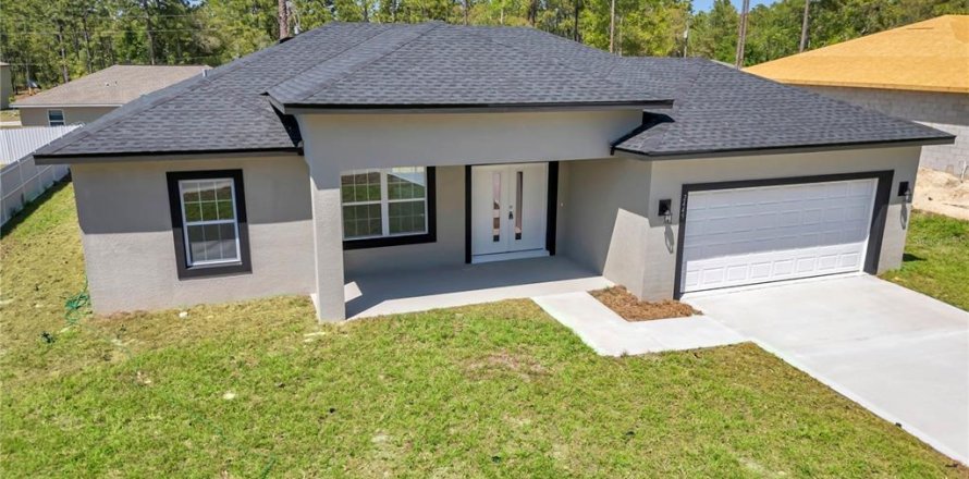 Casa en Citrus Springs, Florida 3 dormitorios, 142.05 m2 № 1643183