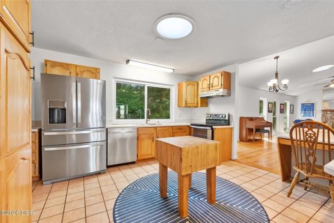 Villa ou maison à vendre à Ormond Beach, Floride: 3 chambres, 209.49 m2 № 2360865 - photo 11